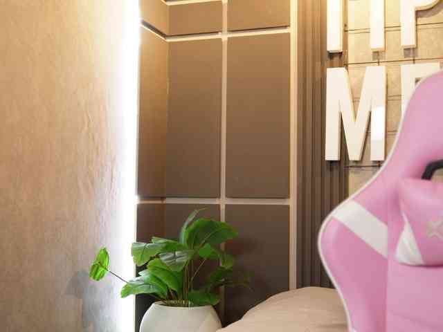Модель: Parysscott