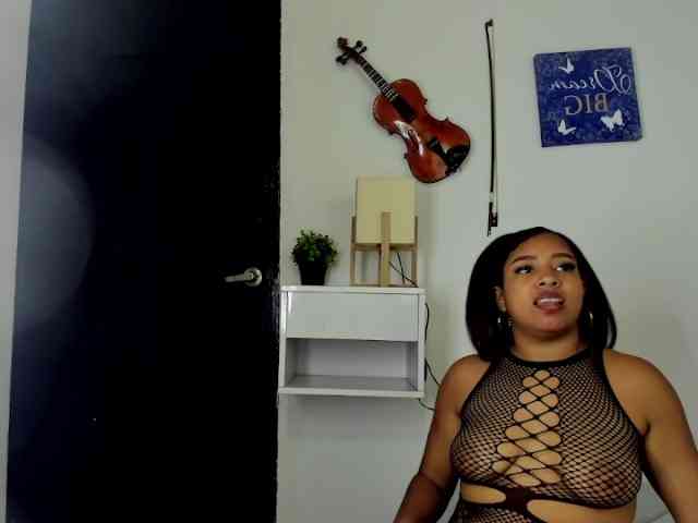 latinaforbidden webcam