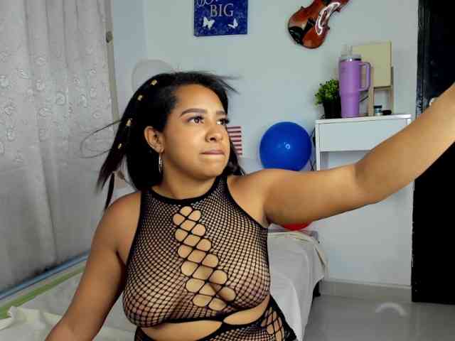 latinaforbidden webcam