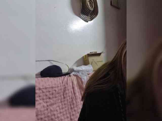 miatitsmature webcam