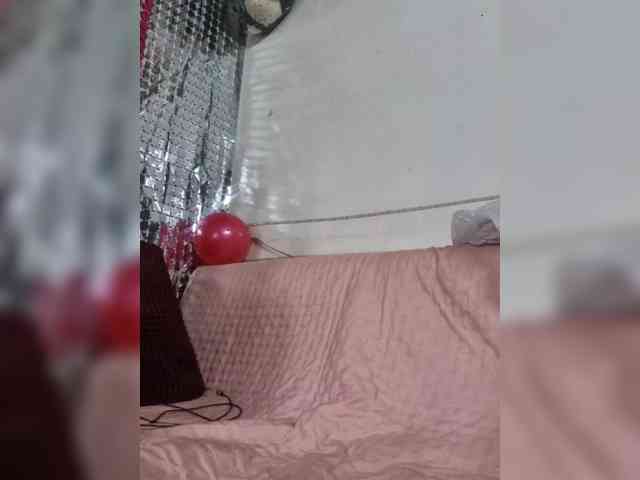miatitsmature webcam