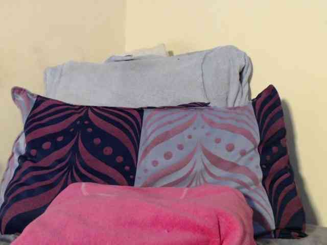 Tisha-amore webcam