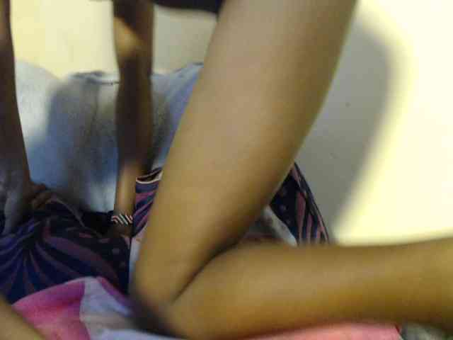 Tisha-amore webcam