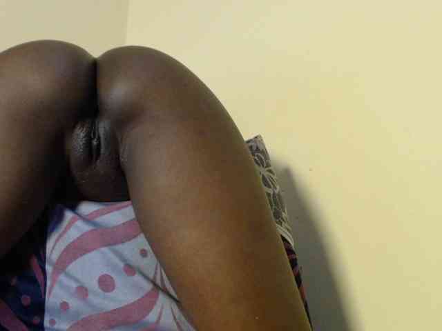Tisha-amore webcam