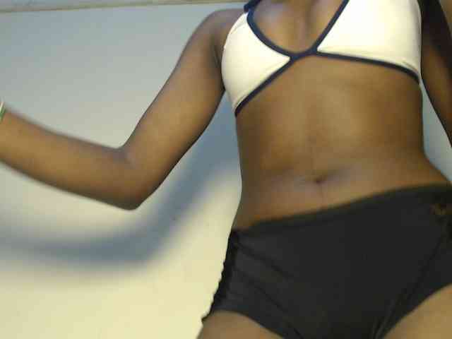 Tisha-amore webcam