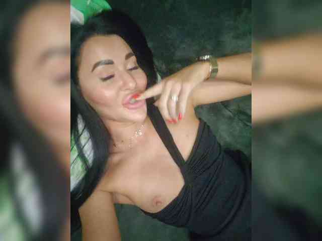 Zhuzha123 webcam