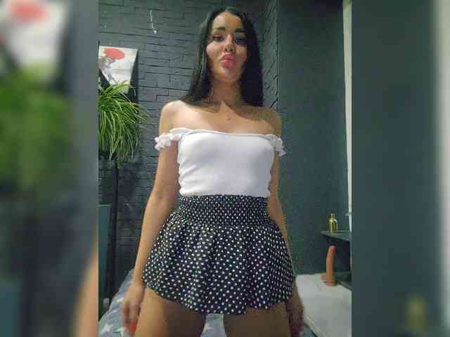Zhuzha123 Live Webcam on BongaCams