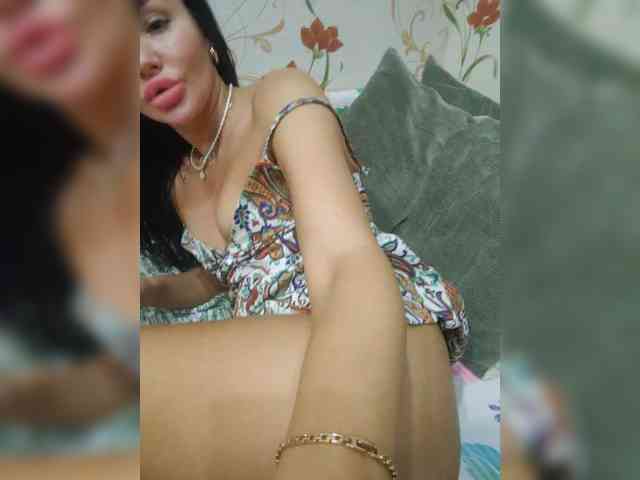 Zhuzha123 webcam