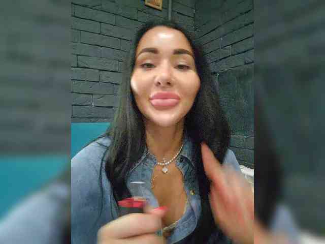 Zhuzha123 webcam