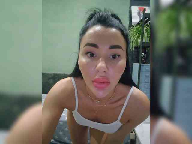 Zhuzha123 webcam