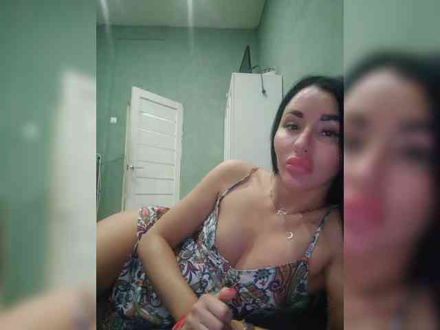 Zhuzha123 webcam