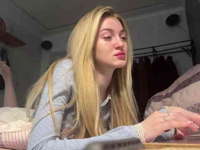 Lilith_Treasure webcam