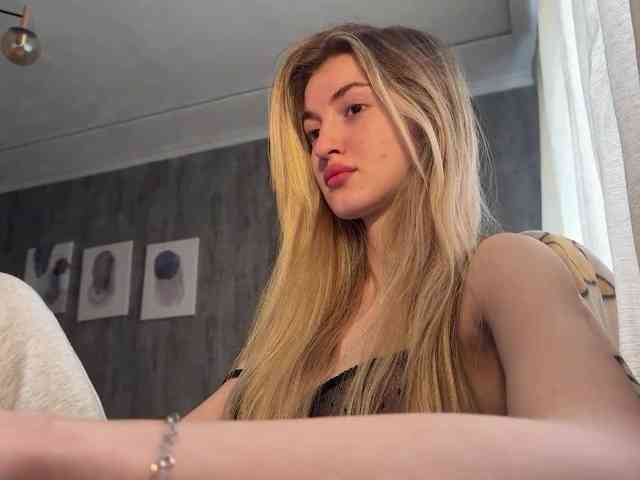 nude live chat room LilithTreasure