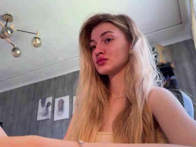 Lilith_Treasure webcam