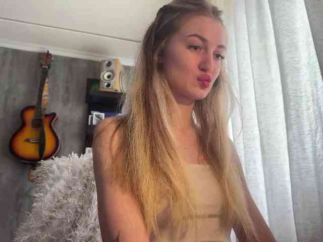 Lilith_Treasure webcam