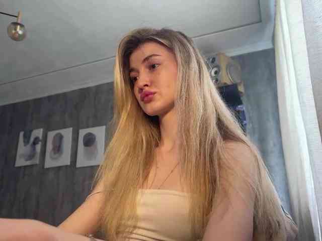 Lilith_Treasure webcam