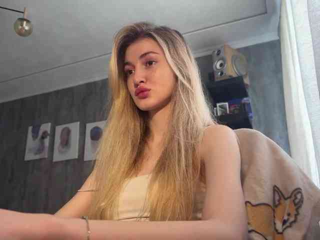 Lilith_Treasure webcam