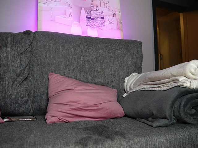 AnnaPurnaa's BongaCams profile