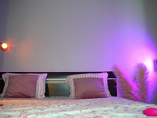 AnnaPurnaa's BongaCams show and profile