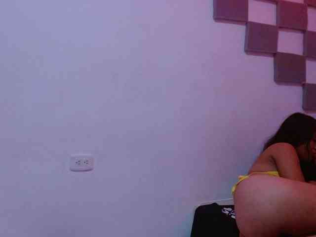 andrea-hot webcam