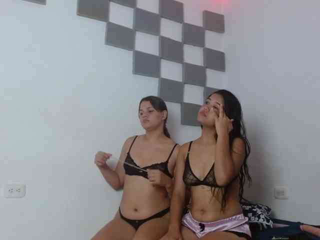 andrea-hot webcam