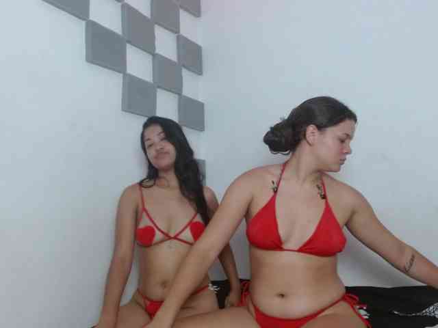 online chatting Andrea-hot
