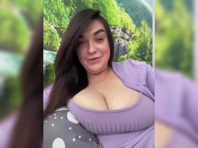 Nelli-1's BongaCams show and profile