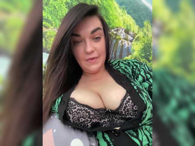 Nelli-1's BongaCams show and profile