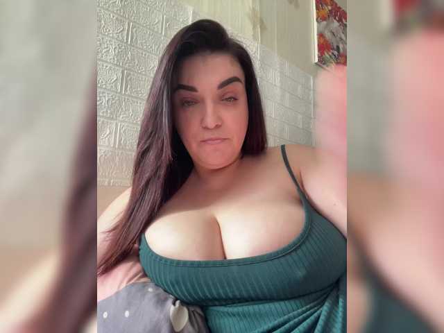 Nelli-1's BongaCams show and profile