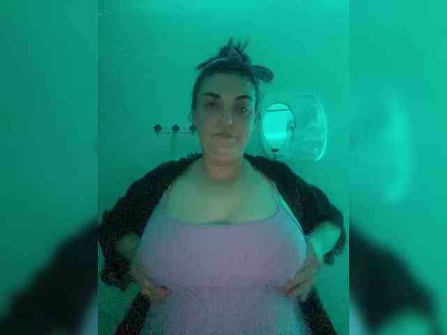 suckingvampire webcam