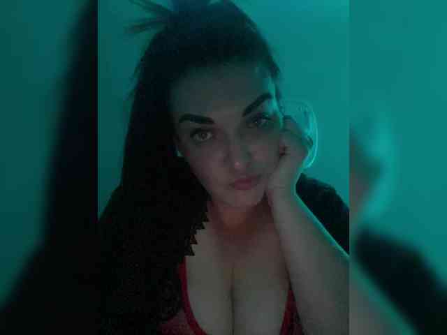 adult random cam Nelli-1