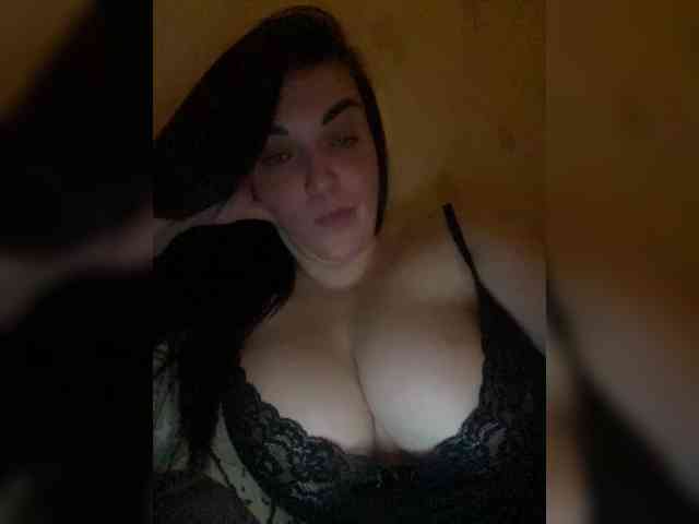 Nelli-1 Live Webcam on BongaCams