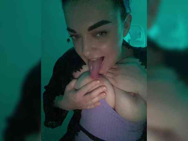 random chat video Nelli-1