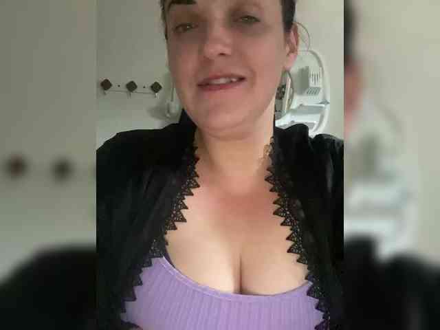 suckingvampire webcam