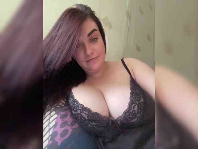 Nelli-1 Live Webcam on BongaCams