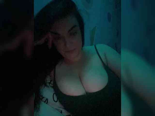 Nelli-1 Live Webcam on BongaCams