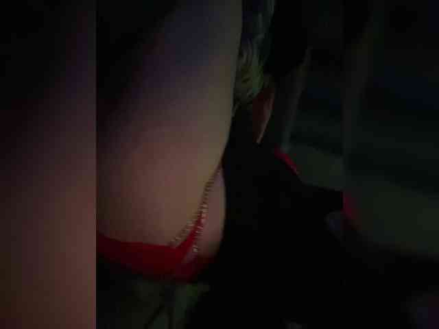 sucking_vampire webcam