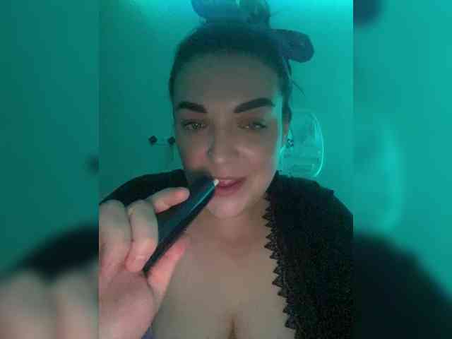 suckingvampire webcam