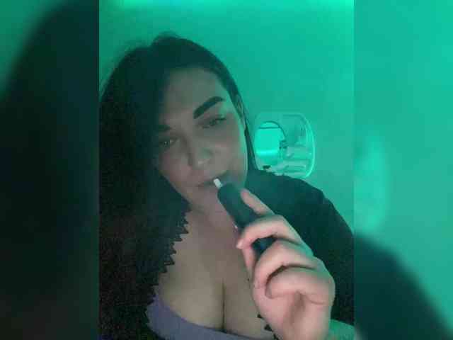 suckingvampire webcam
