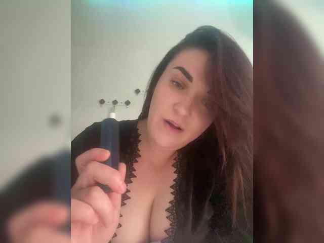 free live cam chat Nelli-1