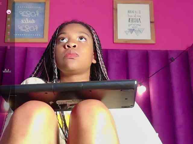 pureebonyy webcam