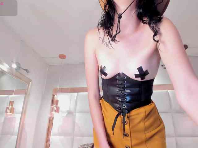 Scarlett-Lane webcam