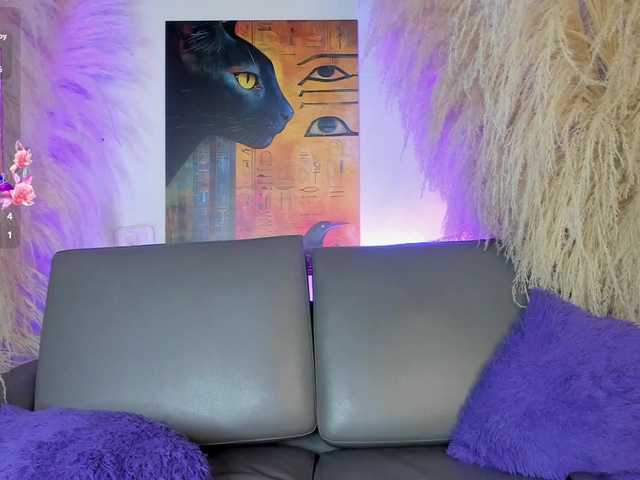 yara-hind's BongaCams show and profile