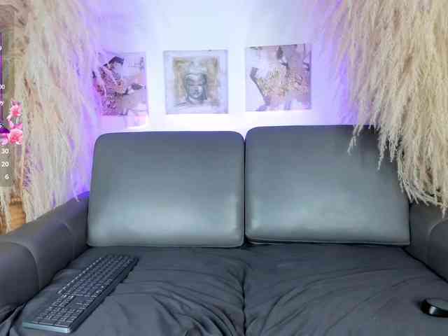 yara-hind Live Webcam on BongaCams