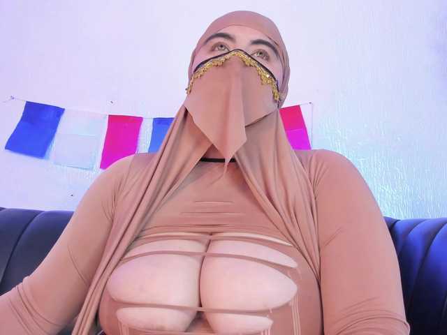  zayha-rush chat room