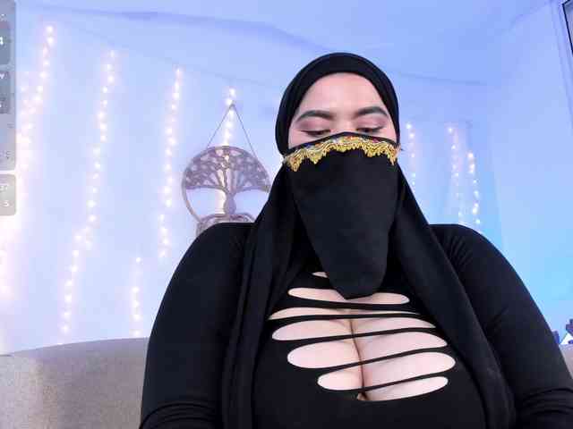 zayha-rush Live Webcam on BongaCams