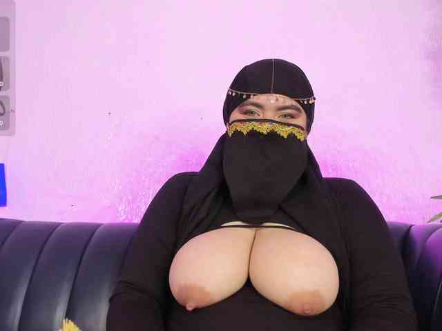 free adult chatroom Zayha-rush