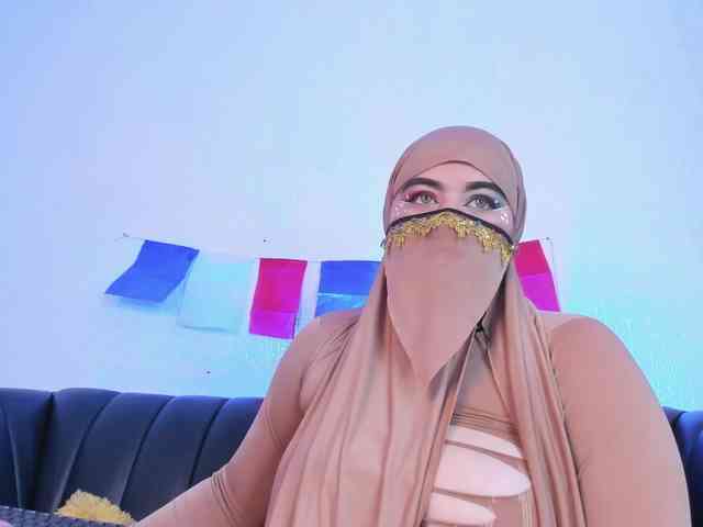 zayha-rush Live Webcam on BongaCams