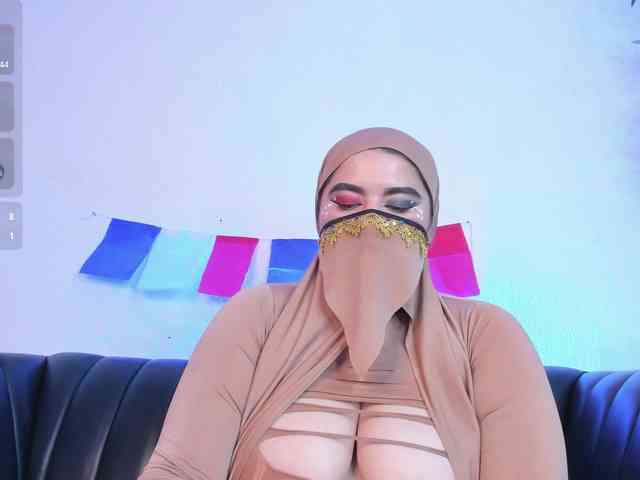 zayha-rush Live Webcam on BongaCams