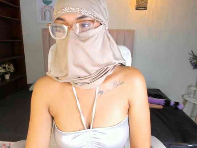 zayna-lux webcam